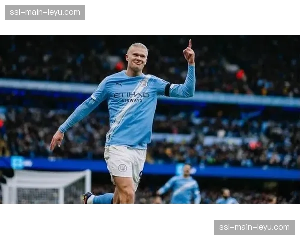 实时:哈兰德头球破门,曼城客场取得领先 实时:哈兰德头球破门,曼城客场取得领先